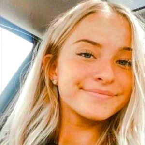 Meet your Posher, Sweet